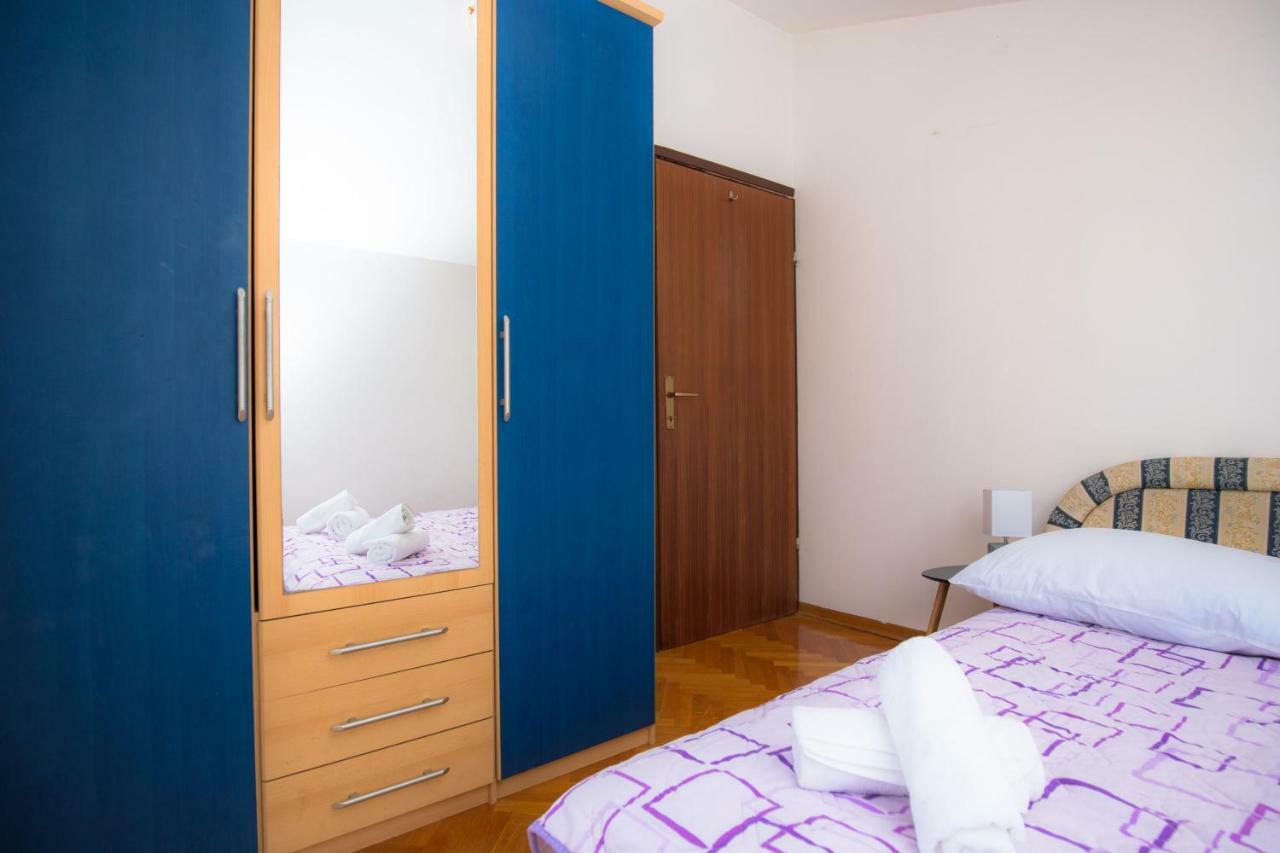 Dagulo Appartement Primošten Buitenkant foto